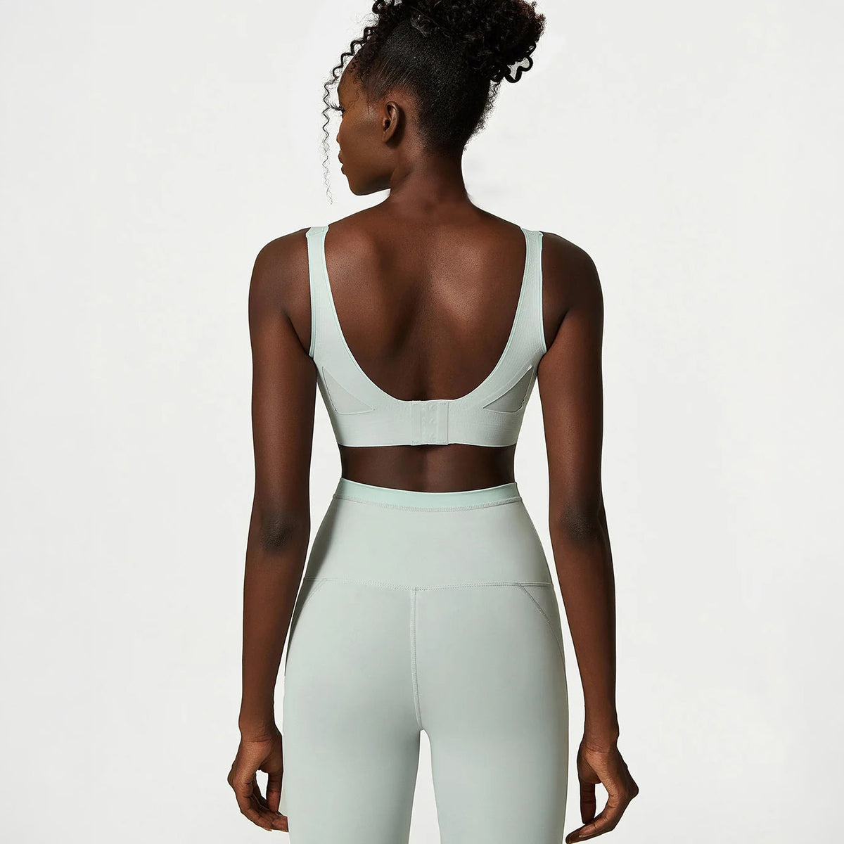 Conjunto Esportivo Feminino GymMax 2 peças – Top de Suporte e Legging de Alta Performance