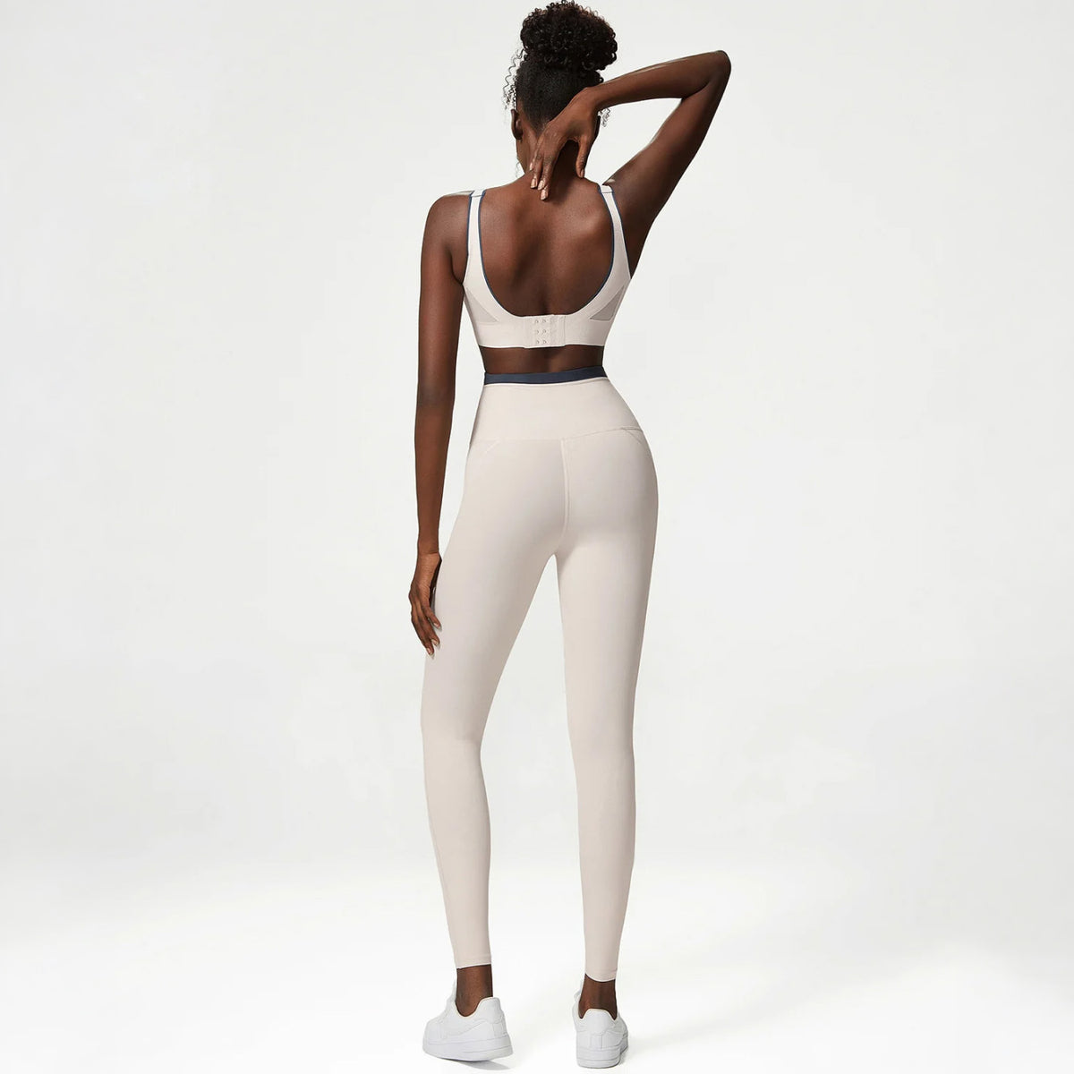 Conjunto Esportivo Feminino GymMax 2 peças – Top de Suporte e Legging de Alta Performance